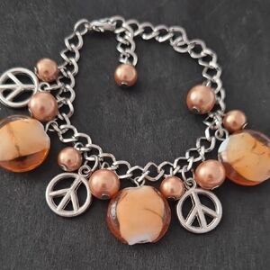 ☮️Vintage✌️Peace Charm Bracelet